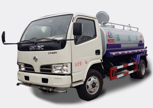 東風福瑞卡5噸灑水車