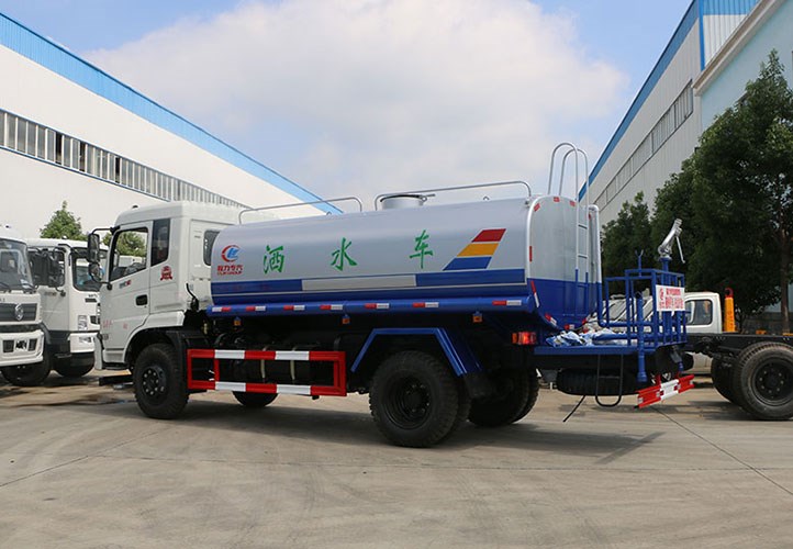 東風御虎d913灑水車