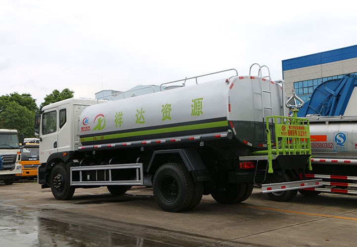國五東風t5灑水車｜14噸灑水車