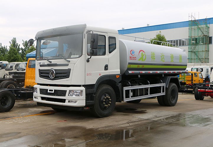 國五東風t5灑水車｜14噸灑水車