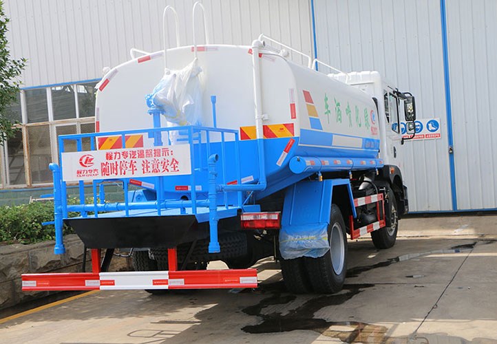 國五東風d9灑水車｜12噸灑水車