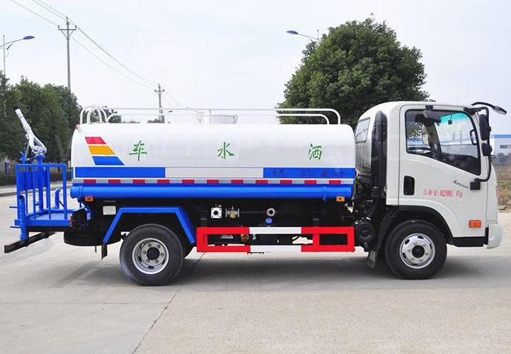 國五大運(yùn)灑水車｜10噸灑水車