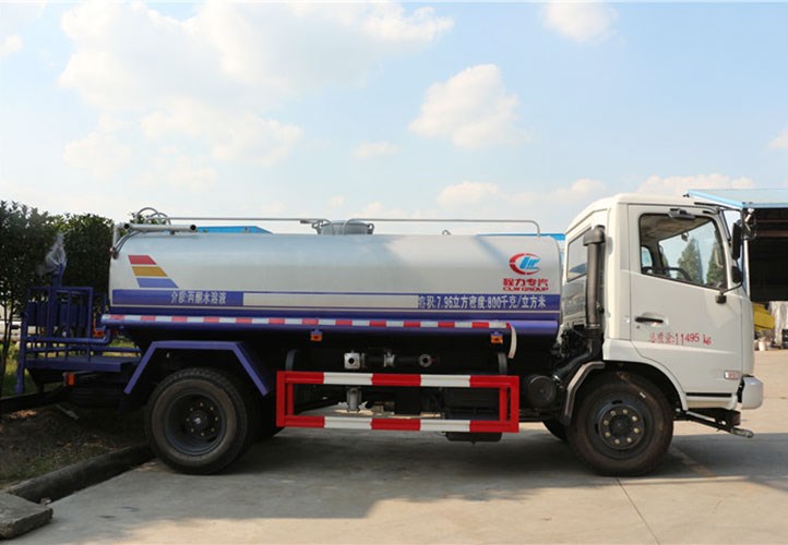 國五東風(fēng)嘉運10噸灑水車