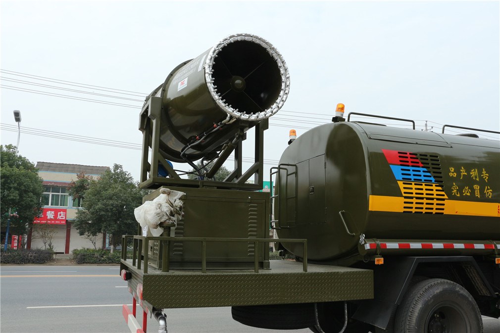 東風(fēng)153老款抑塵車