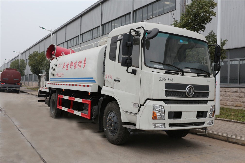 東風(fēng)天錦抑塵噴霧車